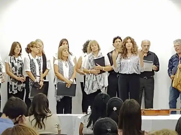 "Voces del mundo en el Río de la Plata"