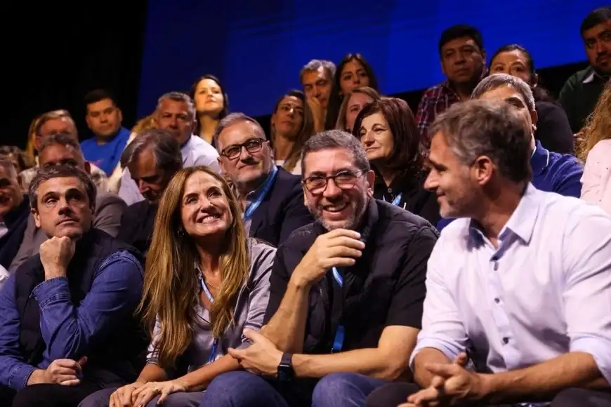 Tolosa Paz y Lewandowski participaron del encuentro en Parque Norte.