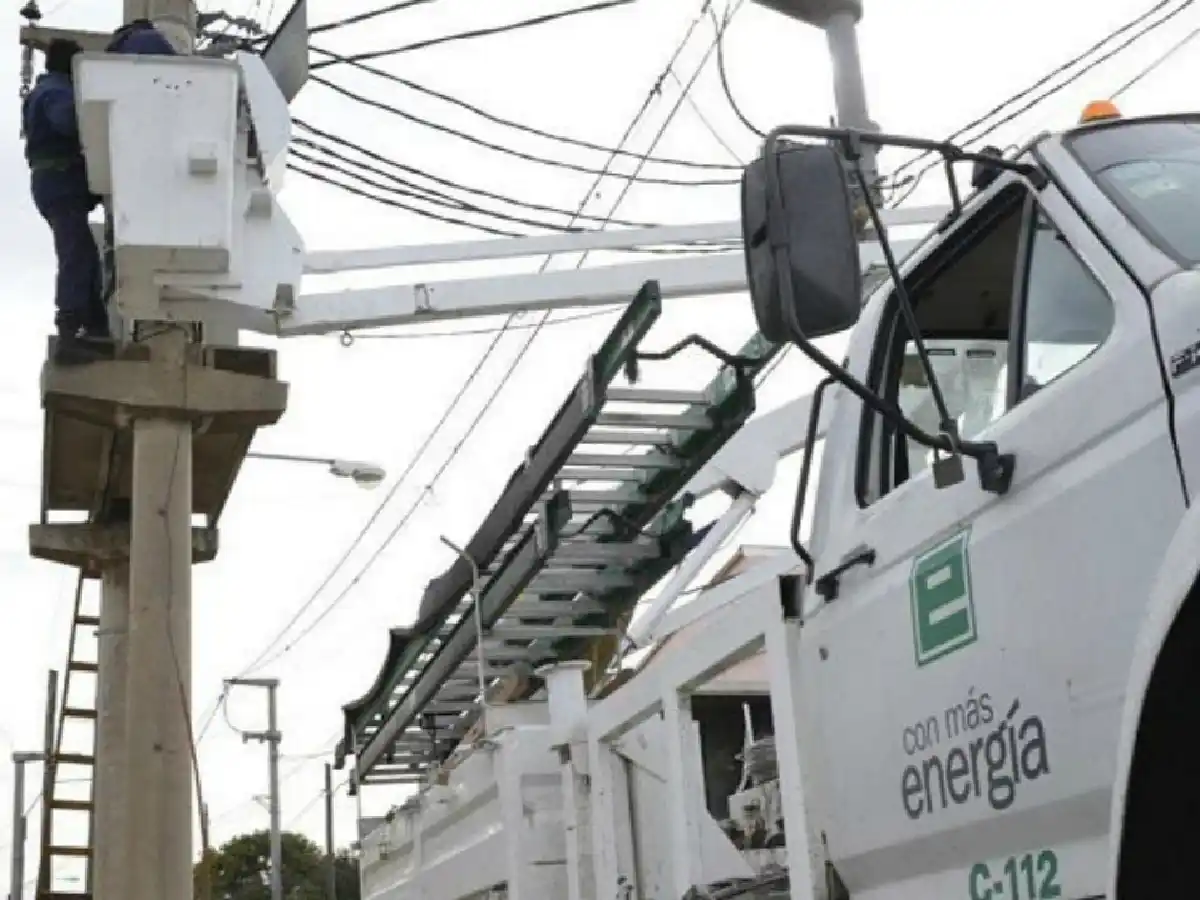 Una sobrecarga dejó 9 horas sin luz a varias localidades de la región