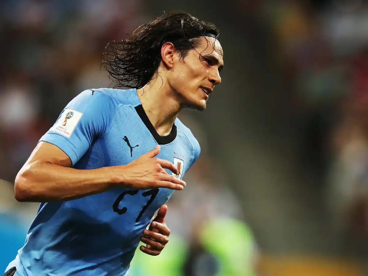 Uruguay: Cavani no podrá jugar ante la Argentina 