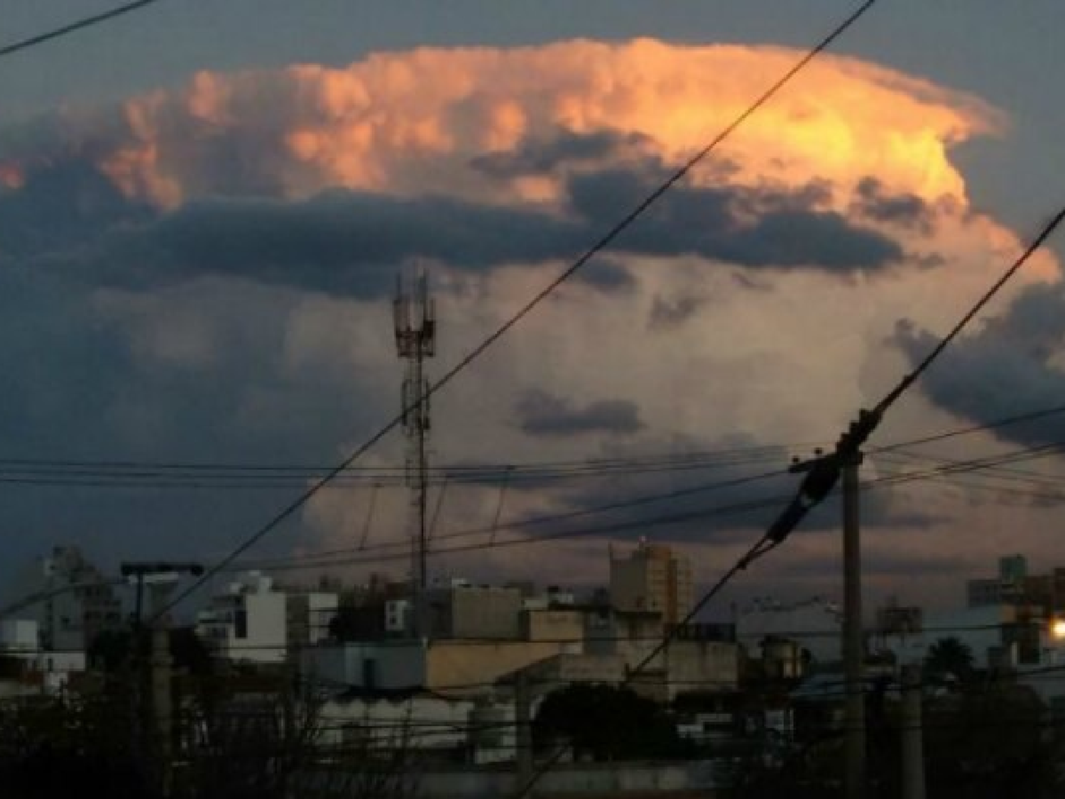 Dos víctimas fatales en Rosario tras la intensa tormenta