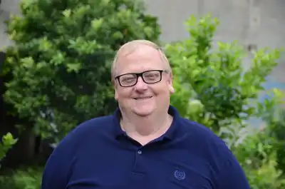 Schonfeld obtiene apoyo de concejal justicialista para su reelección