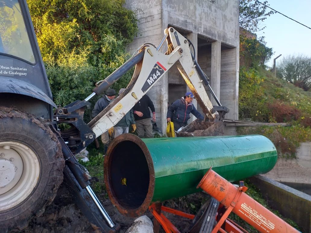 Se continúa reparando la estación de bombeo