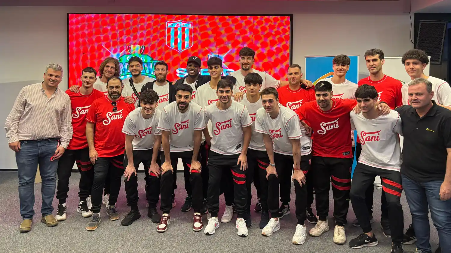 Se oficializó la Copa Amistad Nobis y el Super 4