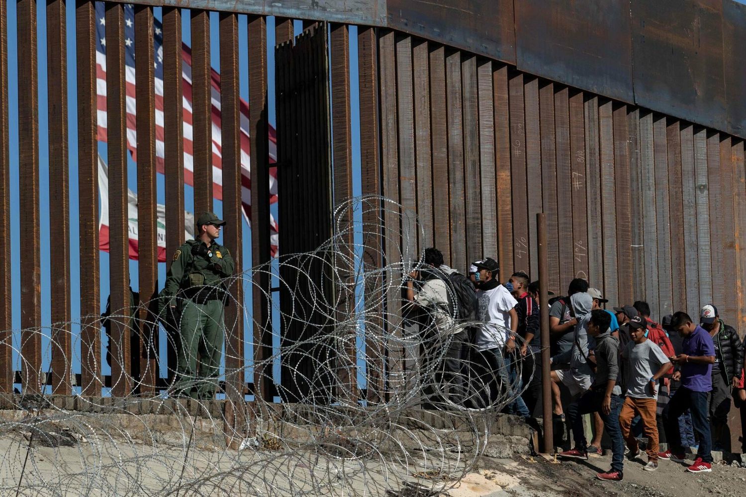 Gobierno de ESTADOS UNIDOS pide PONER FIN al Título 42