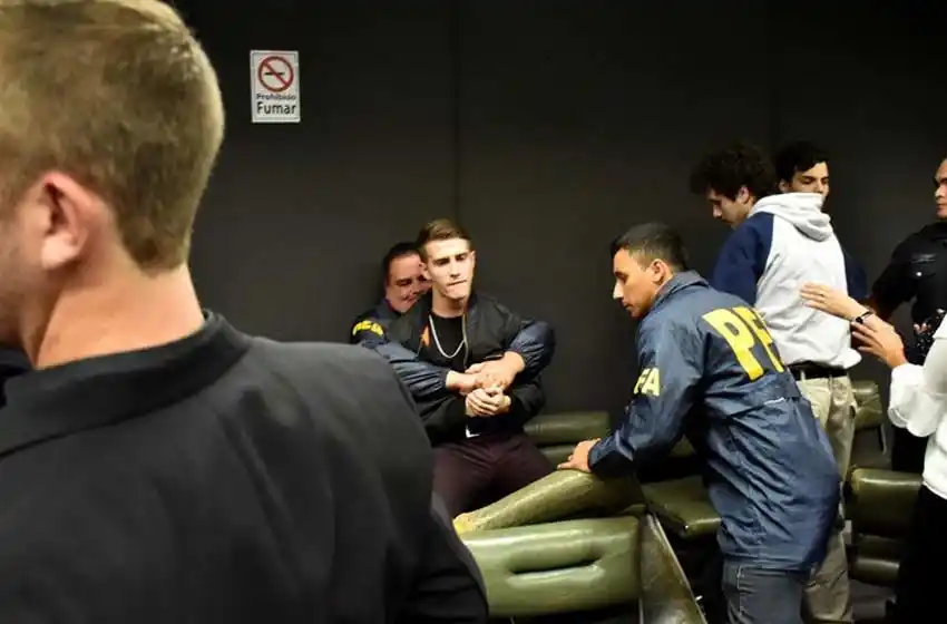 Nueve años de cárcel para un grupo neonazi