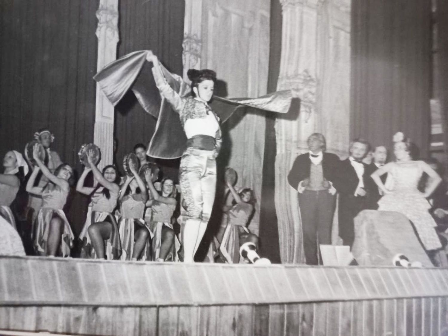 Por el Día de la Danza