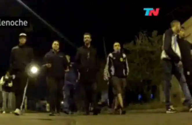 Temperley: Recorren su barrio armados para proteger a los vecinos