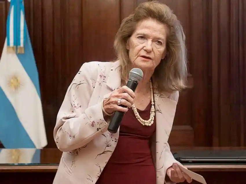 Con más pena que gloria Higthon dejó la Corte Suprema