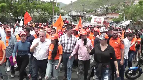 Freddy Superlano dice que «Venezuela necesita independencia de poderes»