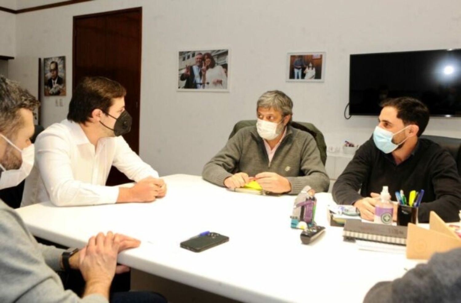 Acuerdan mesa para discutir la figura de “trabajador full time” en hospitales bonaerenses