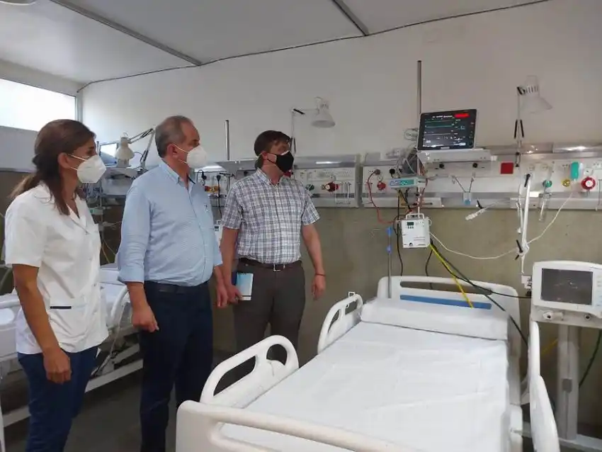 Fortalecen el sistema de salud pública, mientras continúa la campaña de vacunación