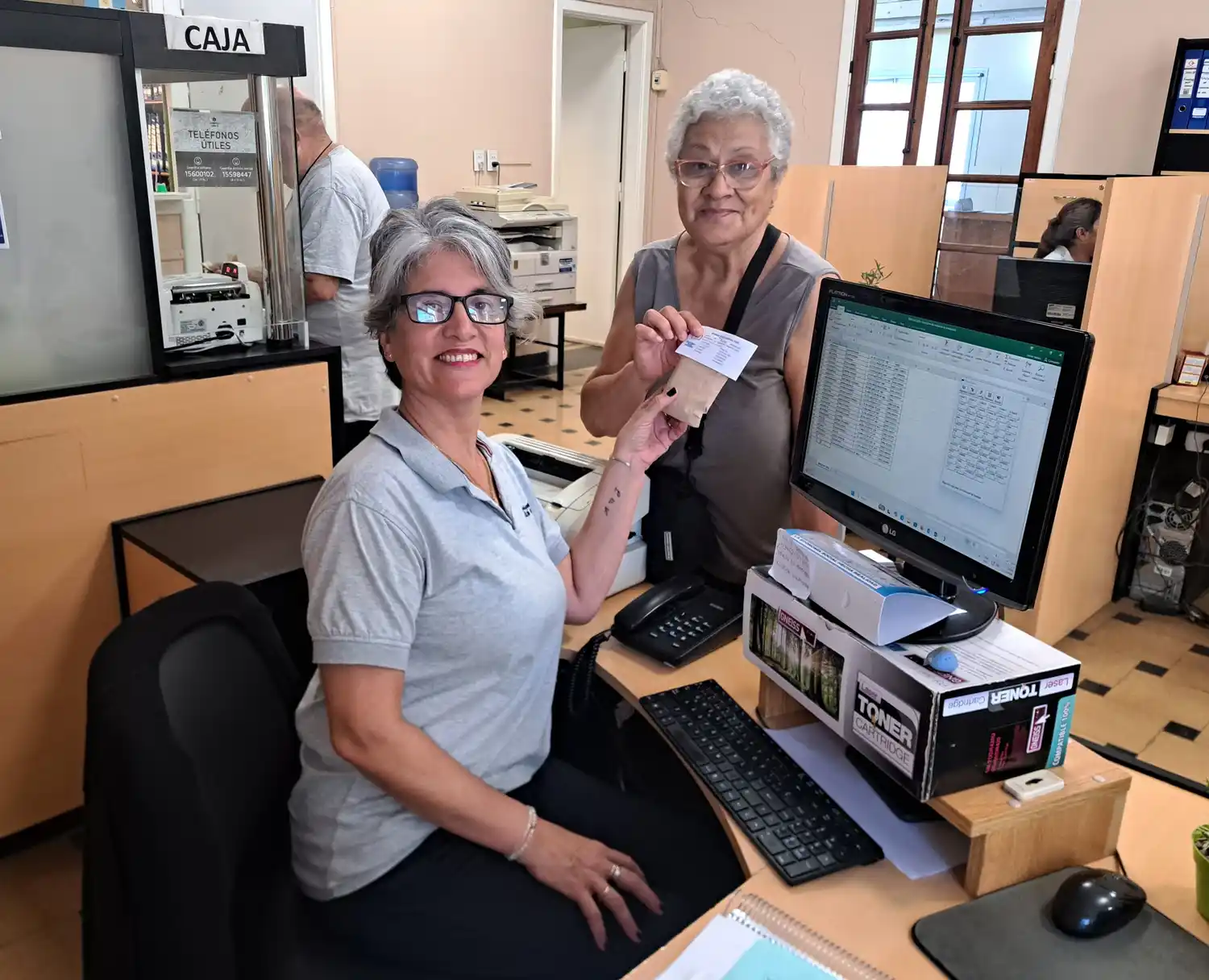 La entrega de semillas se lleva adelante en la mesa de entrada de la municipalidad.