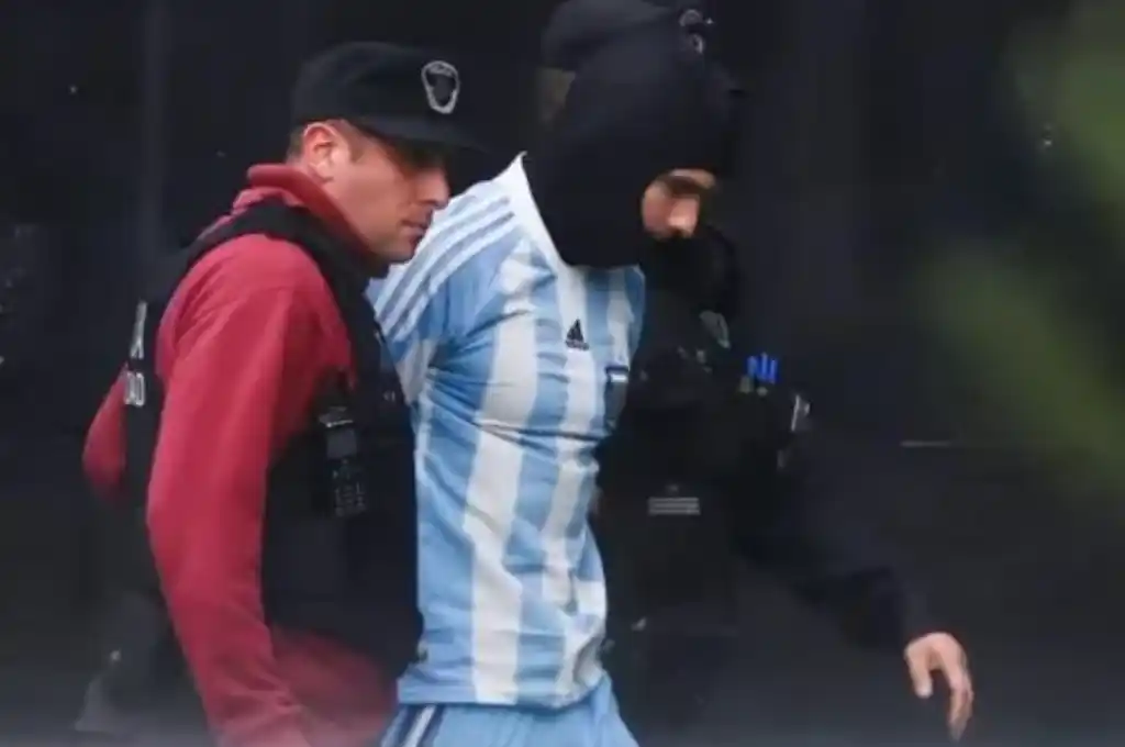 A pesar de haber sido liberado, Banot sigue enfrentando esta acusación.