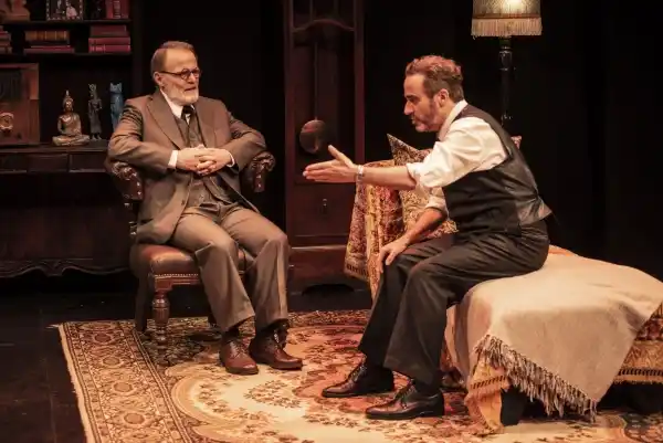 La obra teatral “La última sesión de Freud” se presentará en Chascomús