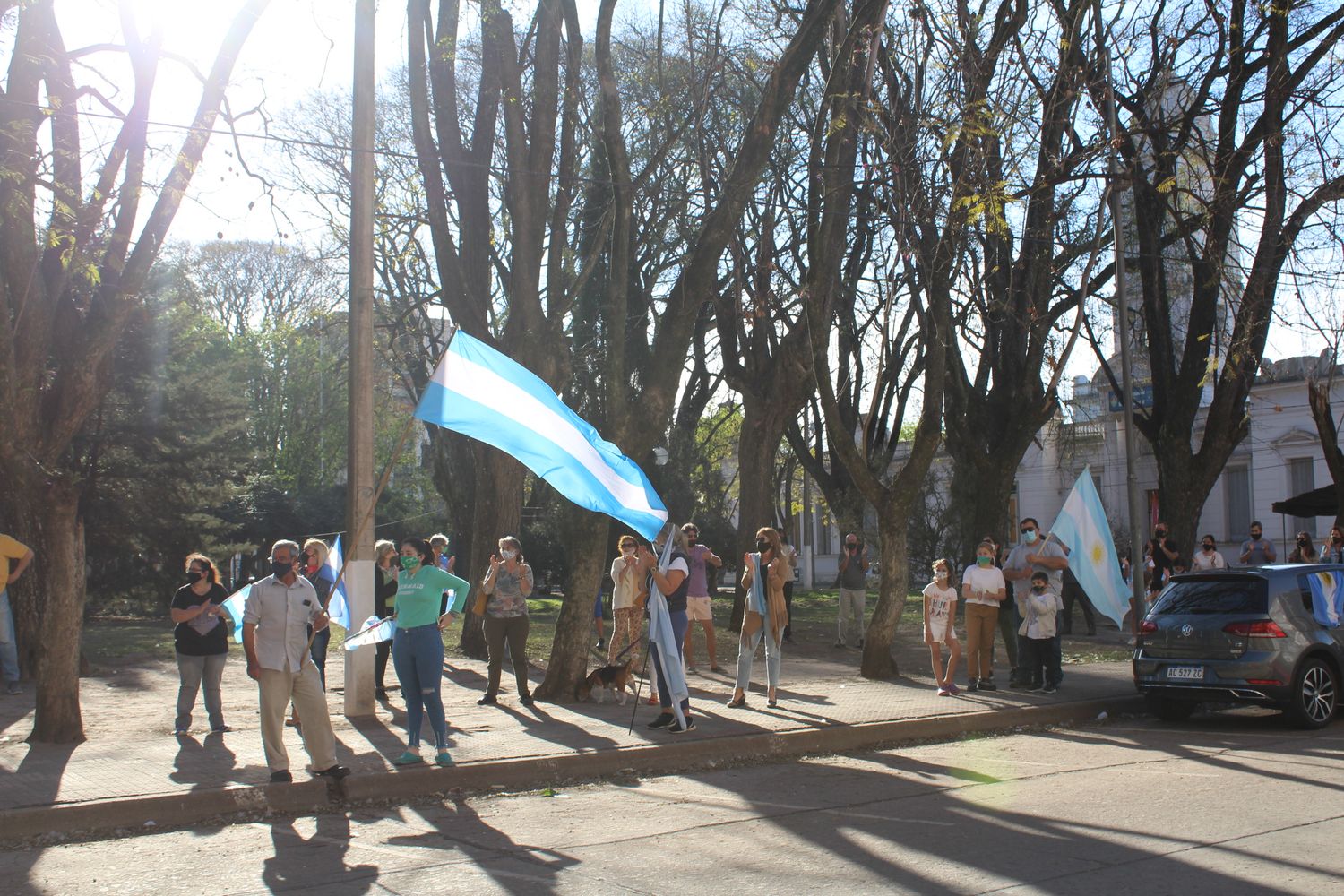 Se realizó un nuevo "Banderazo"