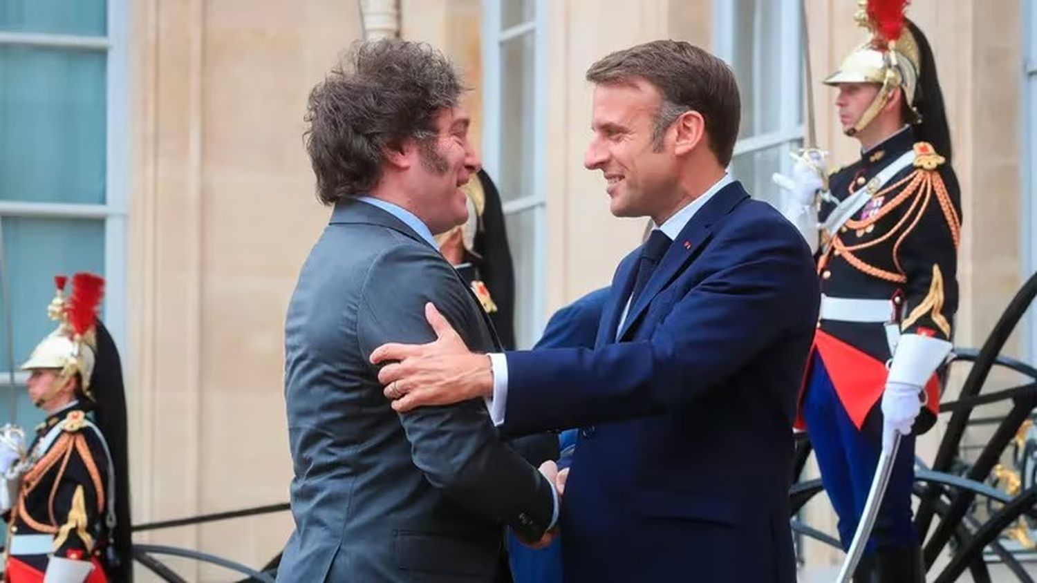 Javier Milei se reunió con Emmanuel Macron antes de la inauguración de los Juegos Olímpicos