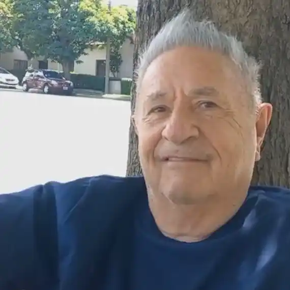 Eduardo Duhalde, de visita en Tandil, "uno de los pueblos más progresistas de la provincia"