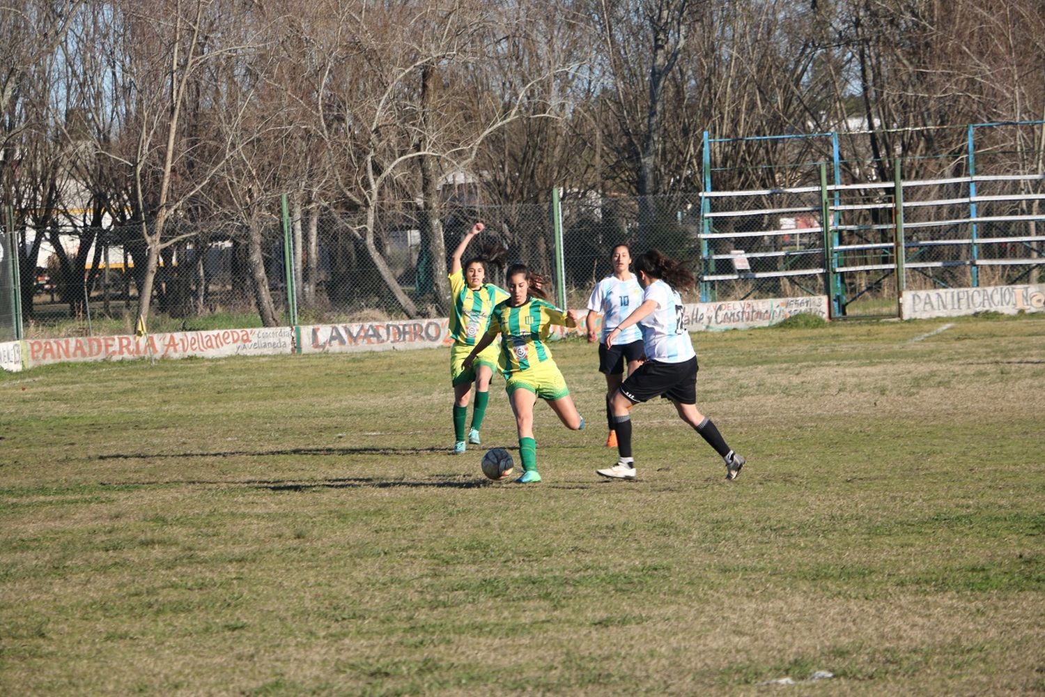 Triunfos de Unión del Suburbio y Sarmiento