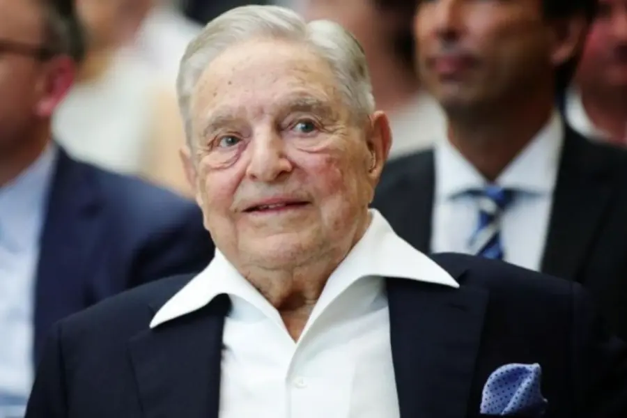 El magnate George Soros le cede el control de su imperio a su hijo de 37 años