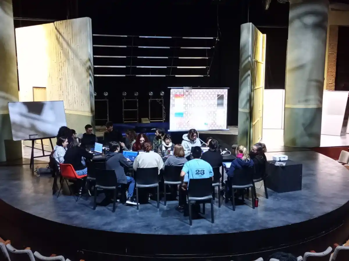 Escuela de Oficios Teatrales - 4