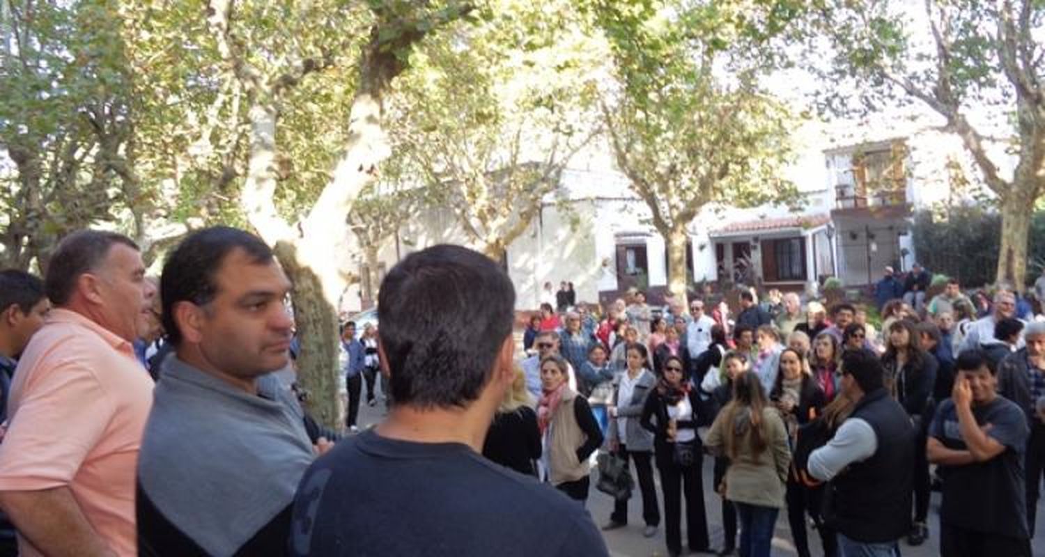 Municipales reclamarán en las puertas del Banco Provincia