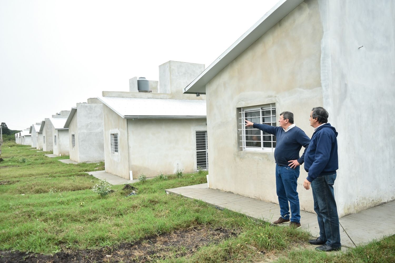 Hay 2.000 unidades habitacionales iniciadas en la provincia