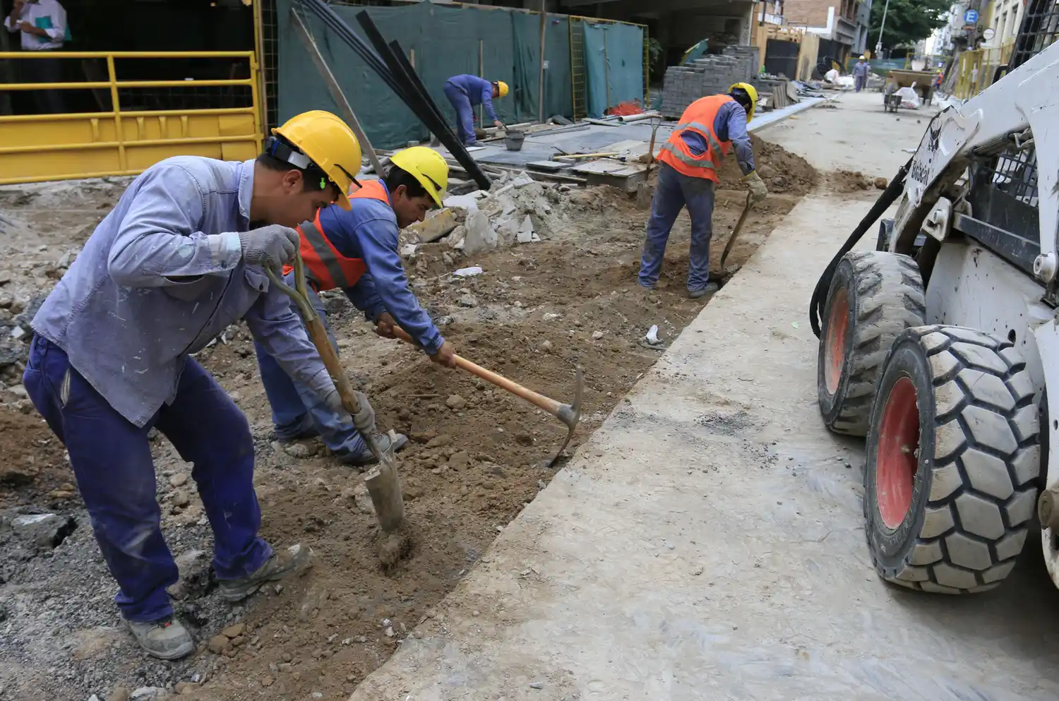La venta de insumos para la construcción cayó 30,4 por ciento durante noviembre