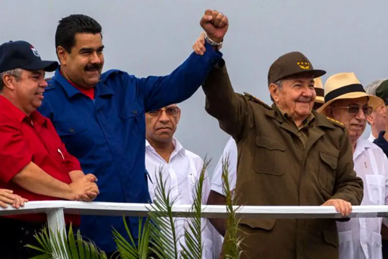 Las similitudes de los regímenes cubano y venezolano