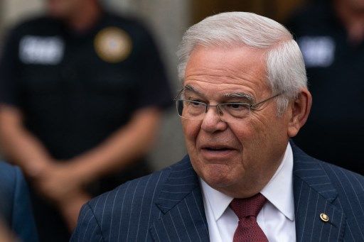LE LLEGÓ LA JUSTICIA A BOB MENÉNDEZ: declarado culpable de corrupción en EE.UU.