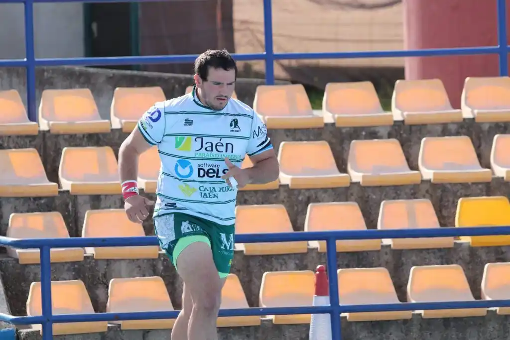 Andrés Mercanti se suma Universitario de Sevilla.