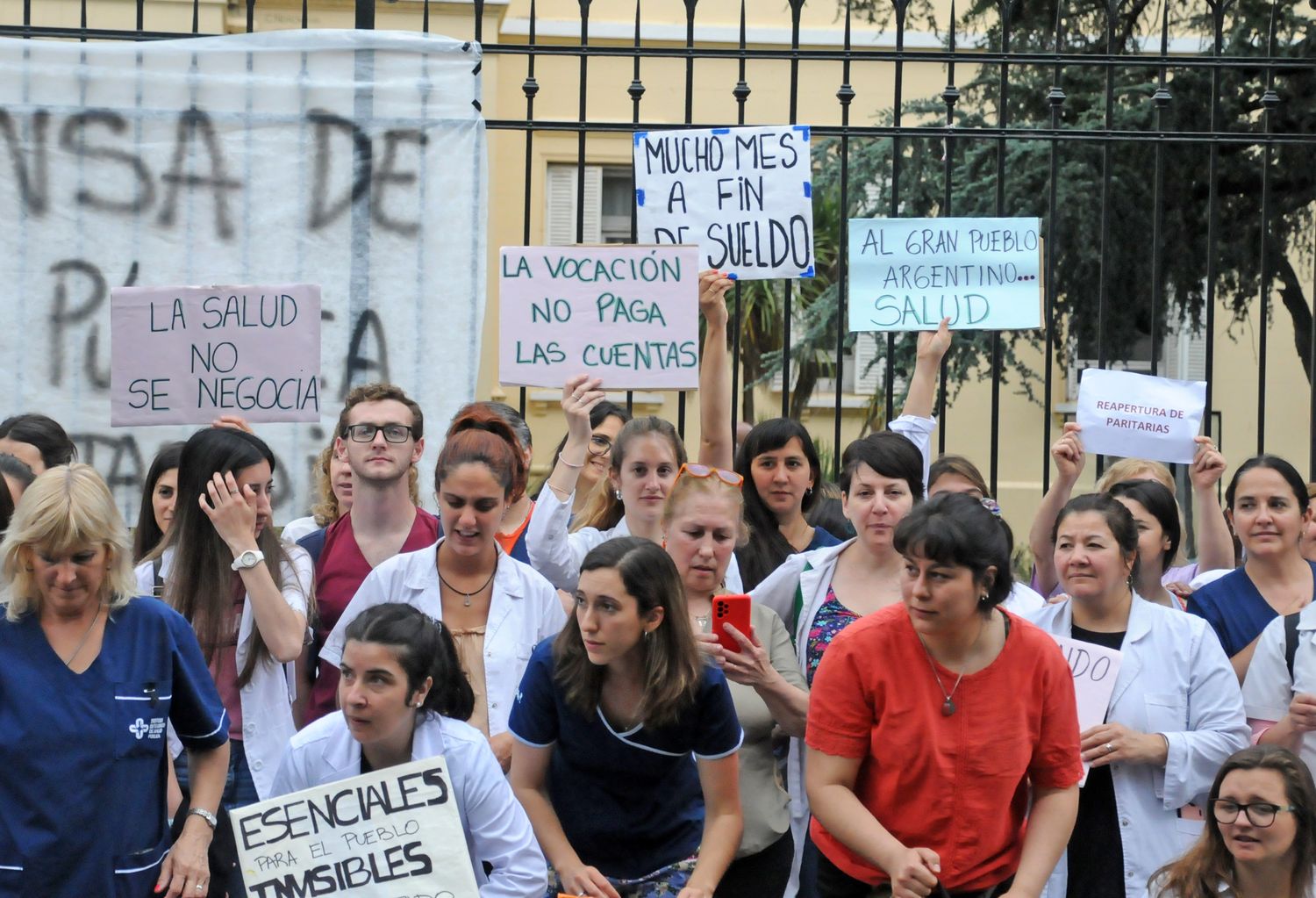 Protesta Medicos 17-11-22 - 6