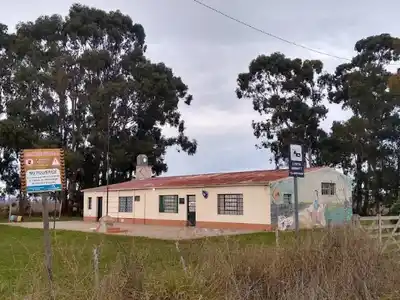 Comenzaron las obras de reparación del techo de la Escuela 64 del paraje La Patria