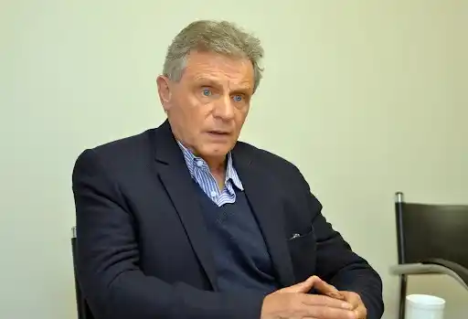 Pultri apuntó contra Espert