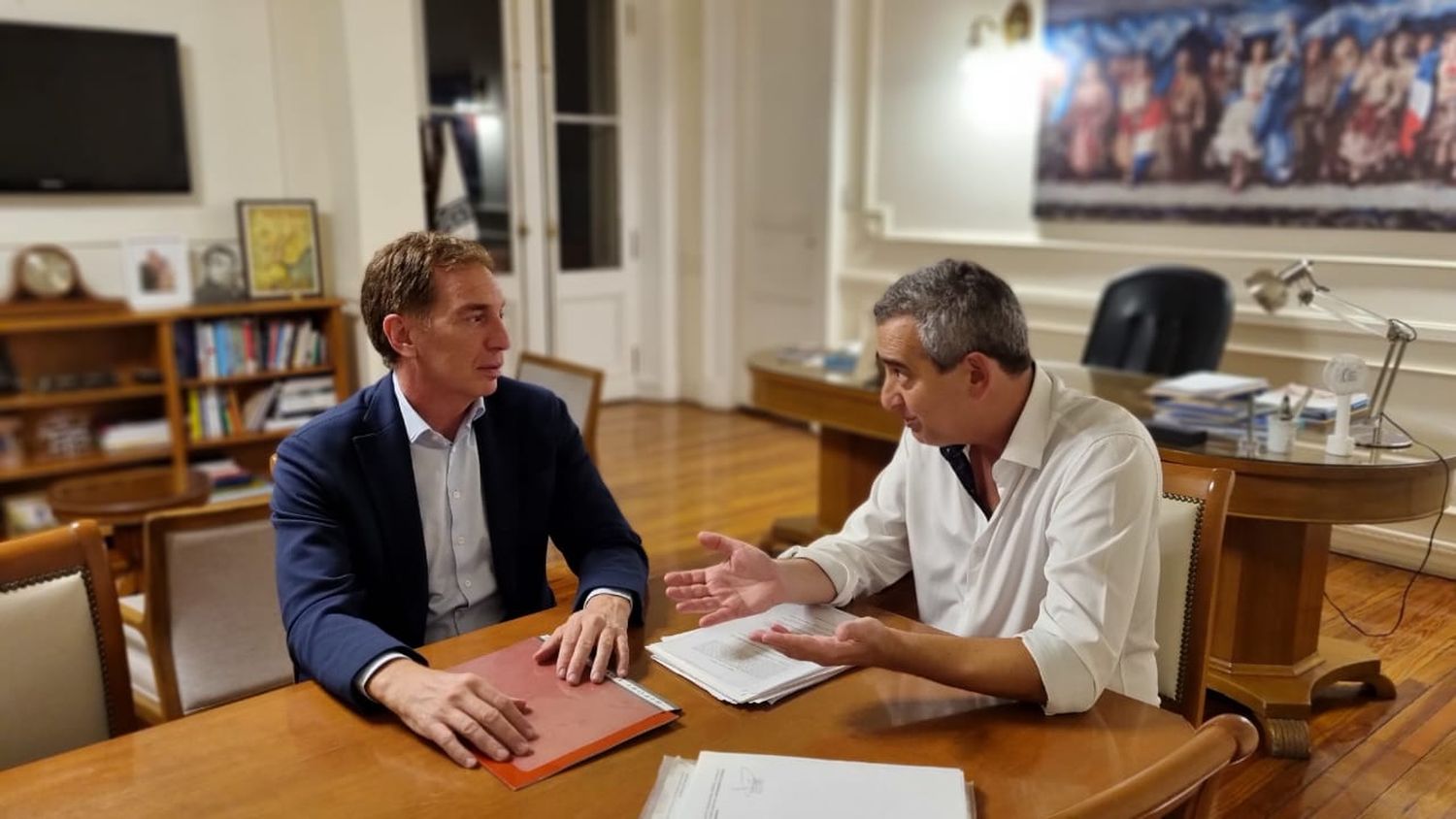 Santilli viajó a Rosario tras el ataque narco a los Messi: "Lo que sucede acá está empezando a pasar en nuestra Provincia"