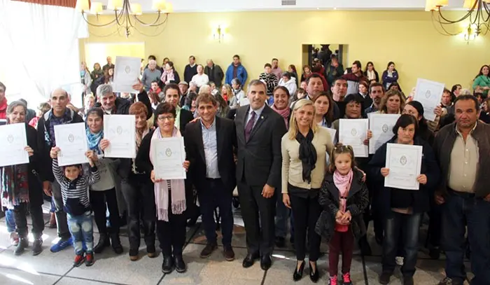 Entregan 333 escrituras y ya suman 755 en cuatro años
