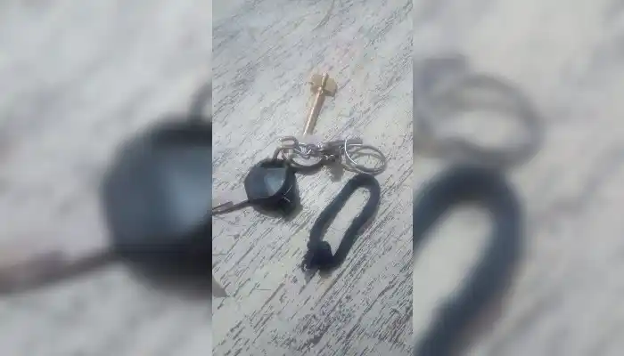 Encontraron llaves en avenida 3 de Febrero