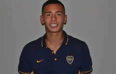 La polémica "fuga" de una de las joyas de las inferiores de Boca