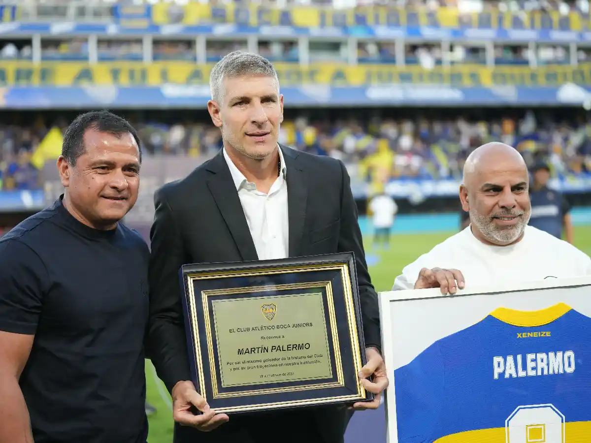 La Bombonera vibró con el regreso de Palermo