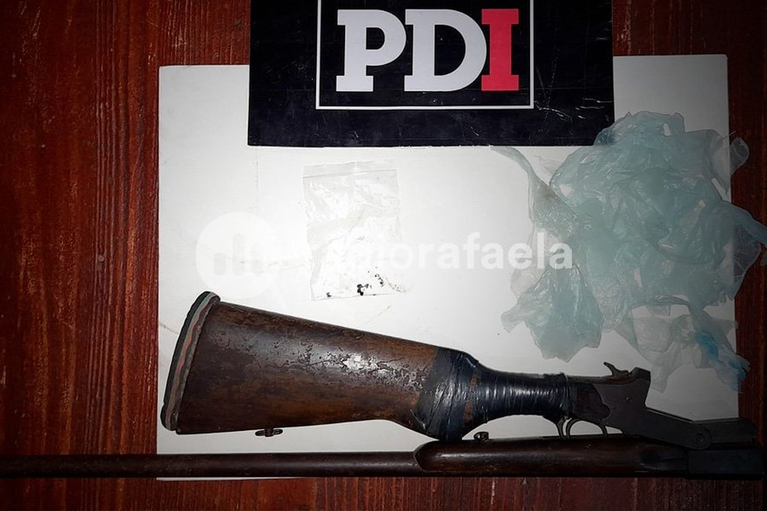 Allanamiento de la PDI en Rafaela: secuestraron droga y un arma de fuego