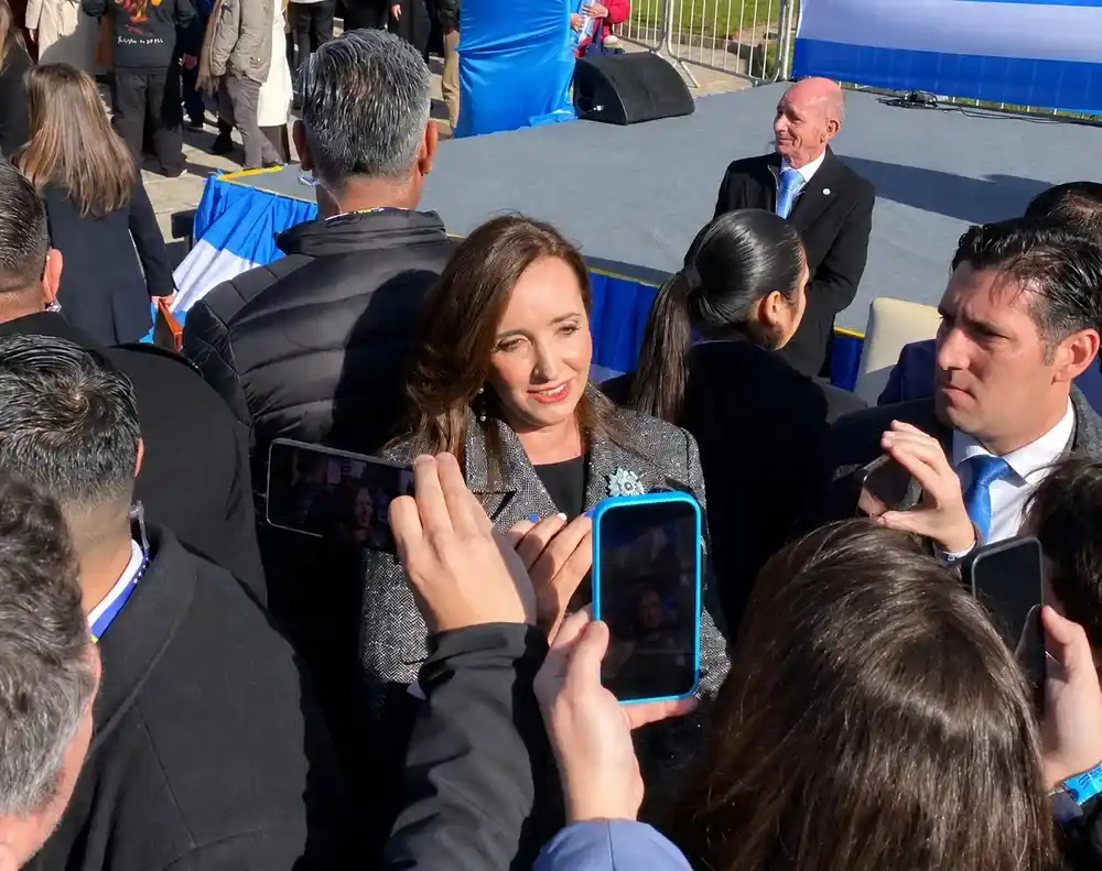 Villarruel en Rosario: "No hay nadie más peleado con los valores de Belgrano que Adorni"