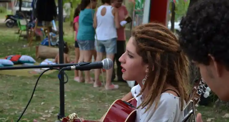 Festival “Libres de violencia nos queremos” en El Viejo Astillero este sábado