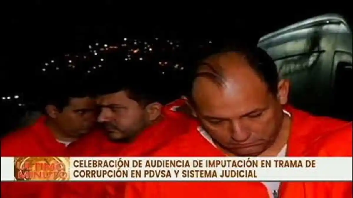 ¡ASÍ PAGA EL DIABLO! Entre gallos y media noche presentan a otros 13 implicados en casos corrupción