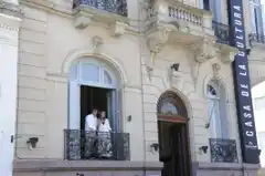 En el emblemático lugar de la Casa de la Cultura se casaron cinco parejas tandilenses 