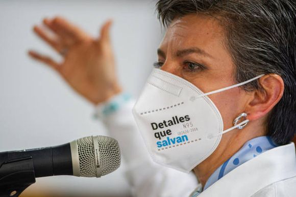 Fiscalía colombiana también procesa a Claudia López por xenofobia