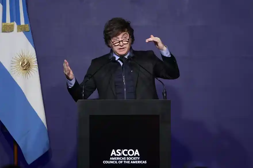 El presidente Javier Milei en ASCOA Americas Society/Council of the Americas, en asociación con la Cámara Argentina de Comercio y Servicios, organizará su vigésima primera conferencia anual en Buenos Aires, titulada "Argentina: Perspectivas Económicas y Políticas".