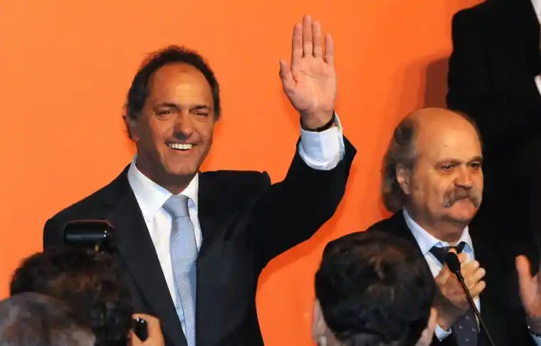 Ezeiza: Granados y Scioli ponen en marcha la primera Policía Local
