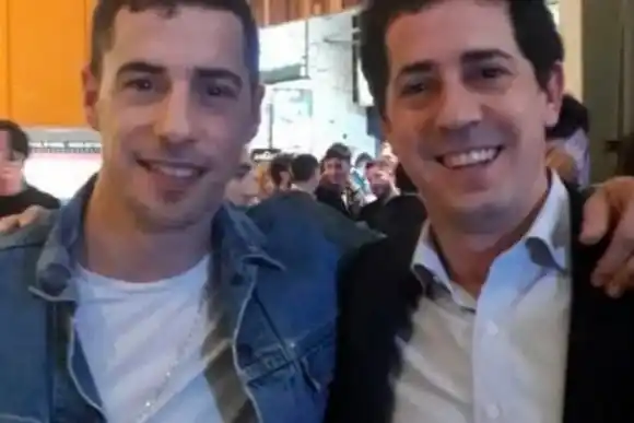 Wado de Pedro lanzó un video junto a su "alter ego" Esteban Lamothe