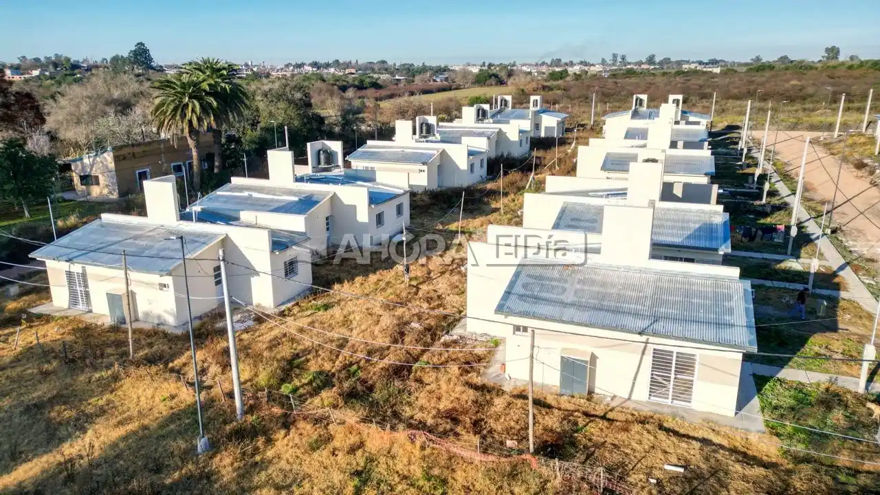 IAPV confirmó que a fin de mes terminará la construcción de las 30 viviendas del Barrio Vicoer