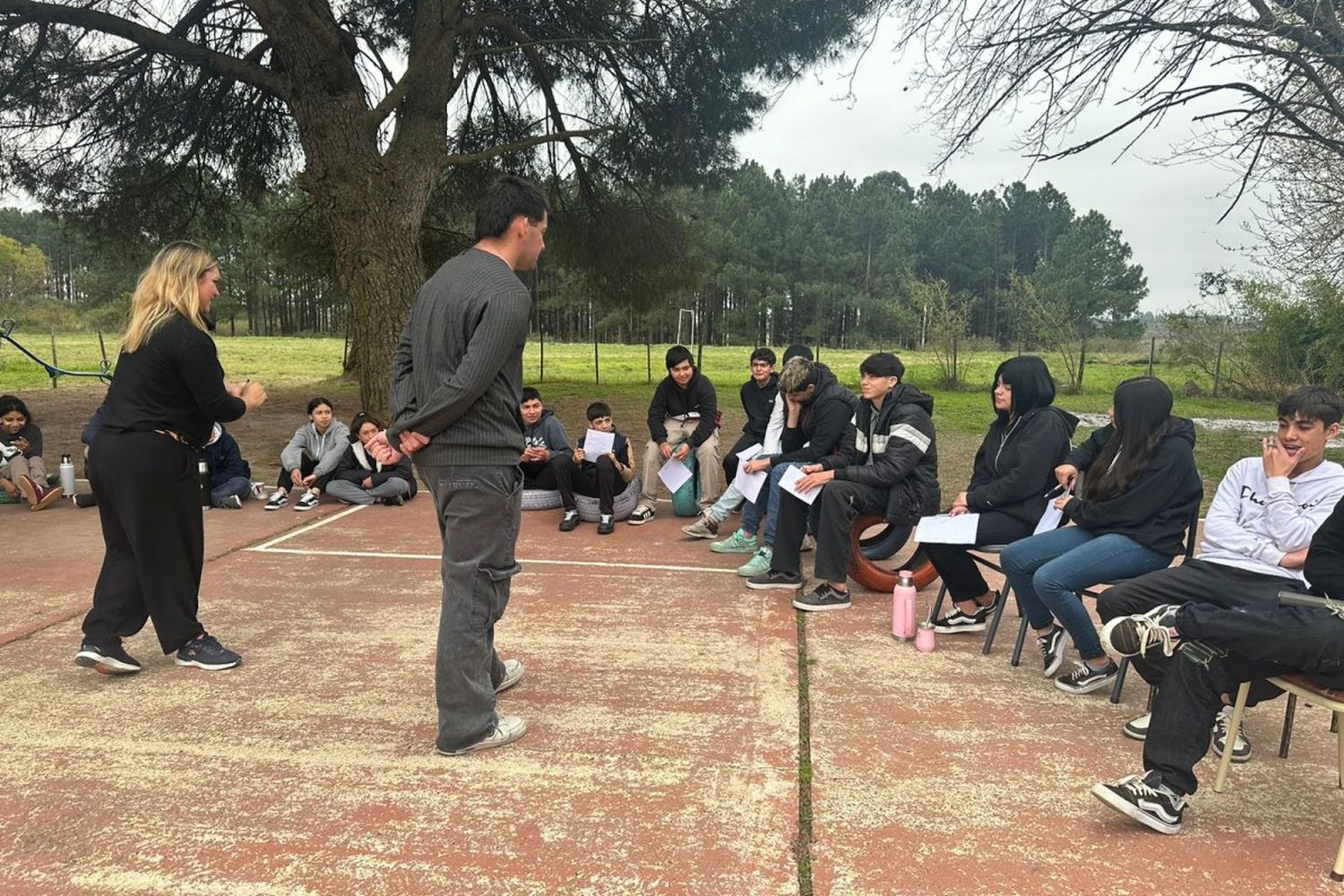 Continúan los talleres sobre prevención de bullying en escuelas del Departamento